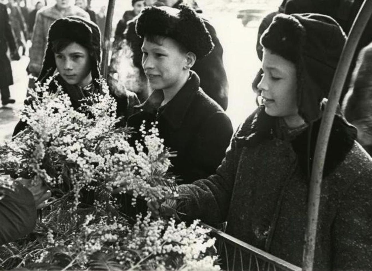 8 марта, 1959  