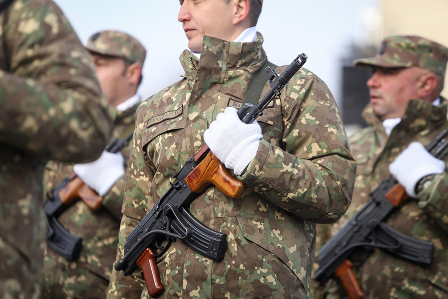 АК-47