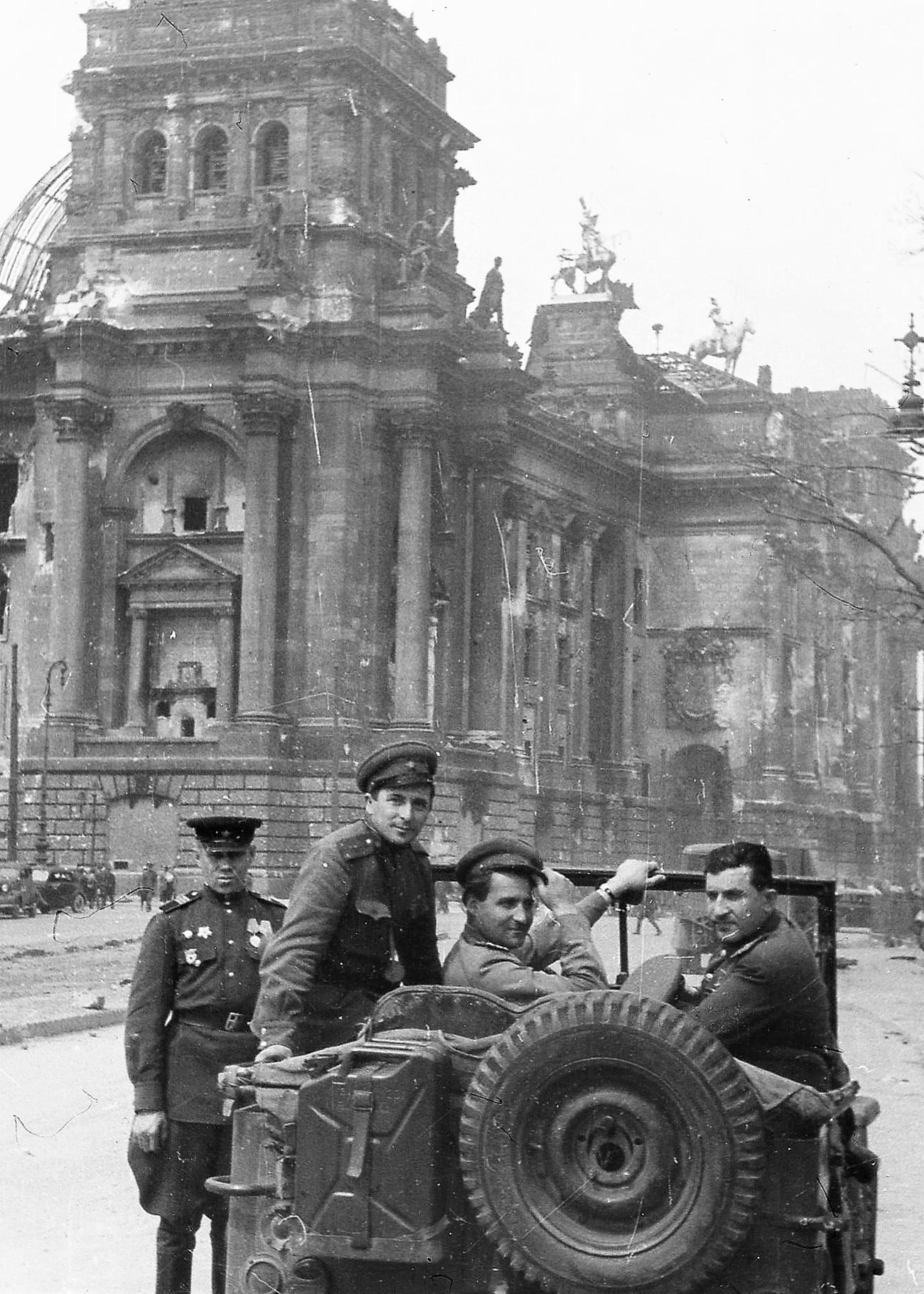 Берлин 1945 фото с воздуха