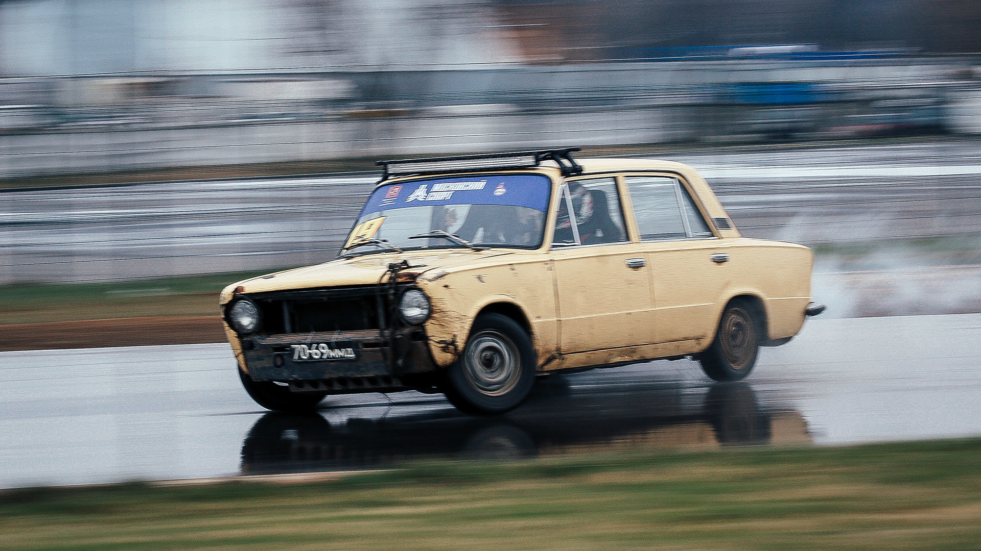 Lada russian car drift