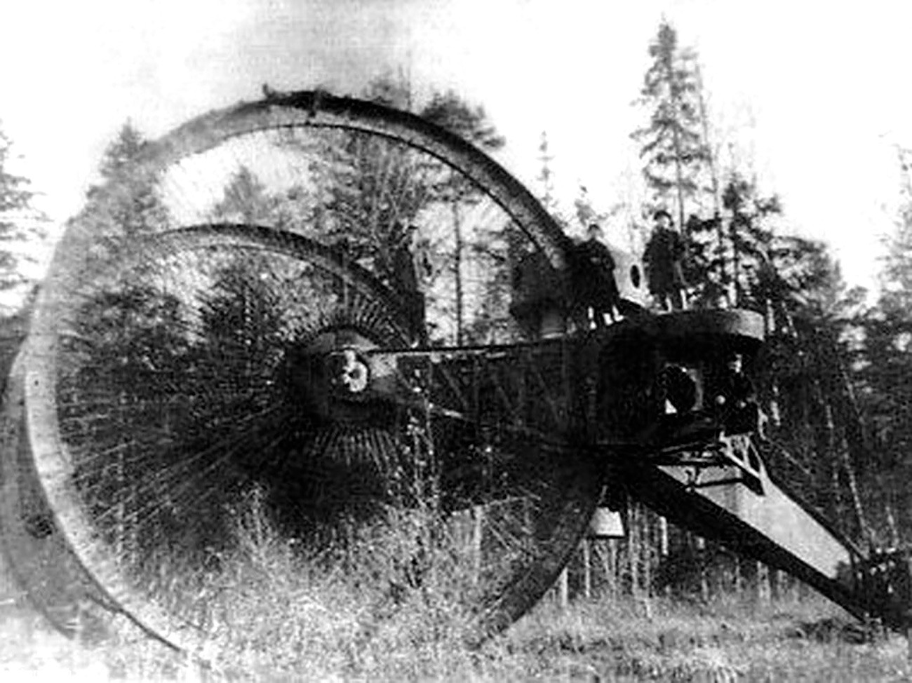 Der stählerne Zar: Der größte Panzer der Geschichte schaffte es nie bis ...