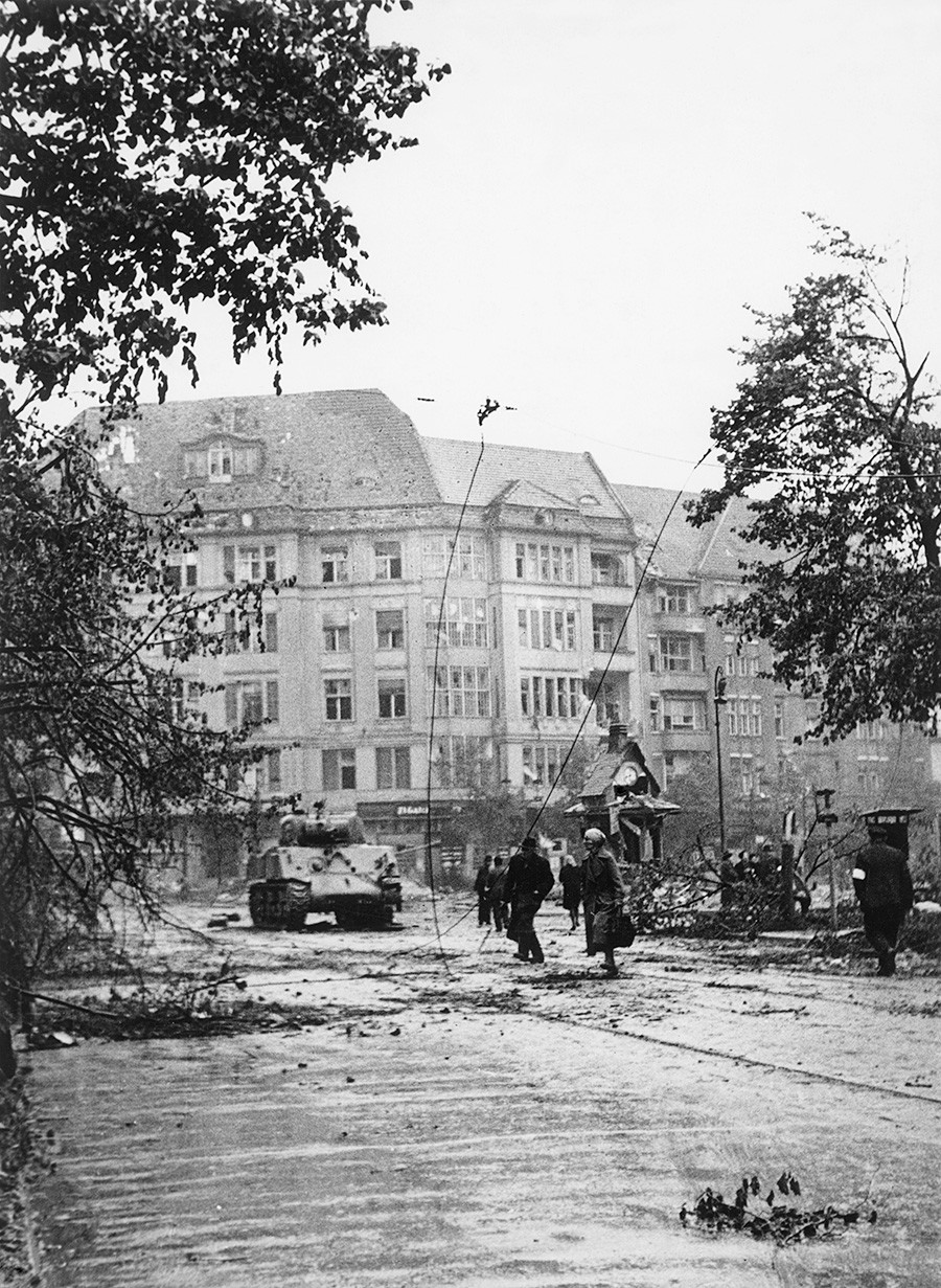 Chars Sherman à Berlin.