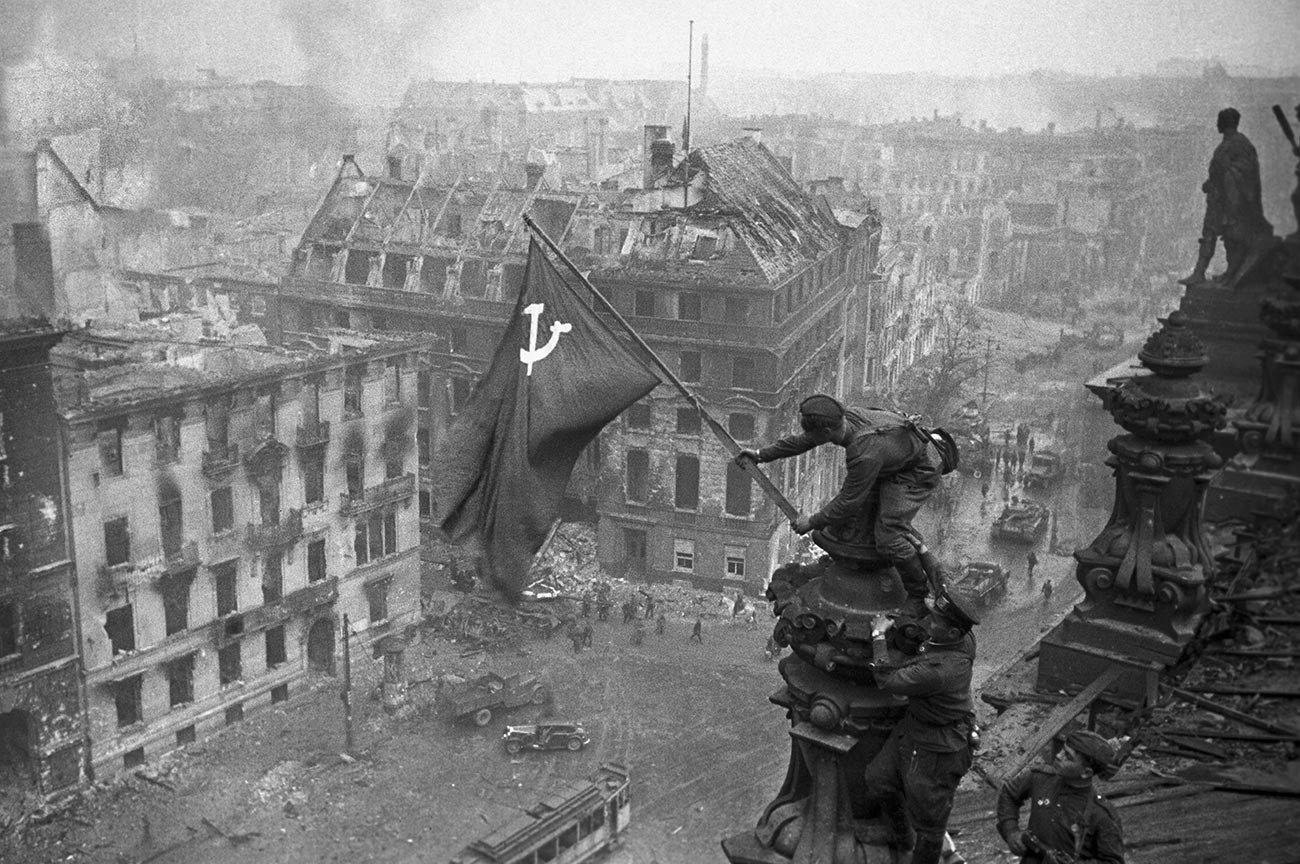 Фотографии рейхстаг 1945 года