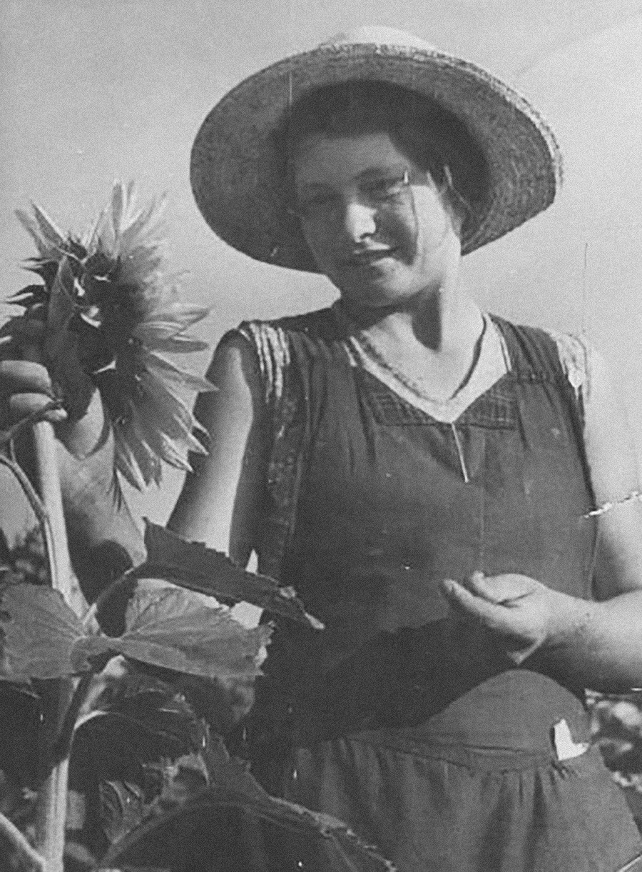 Советская женщина 1930-х годов