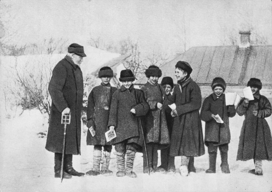 Per Tolstoj L Educazione è