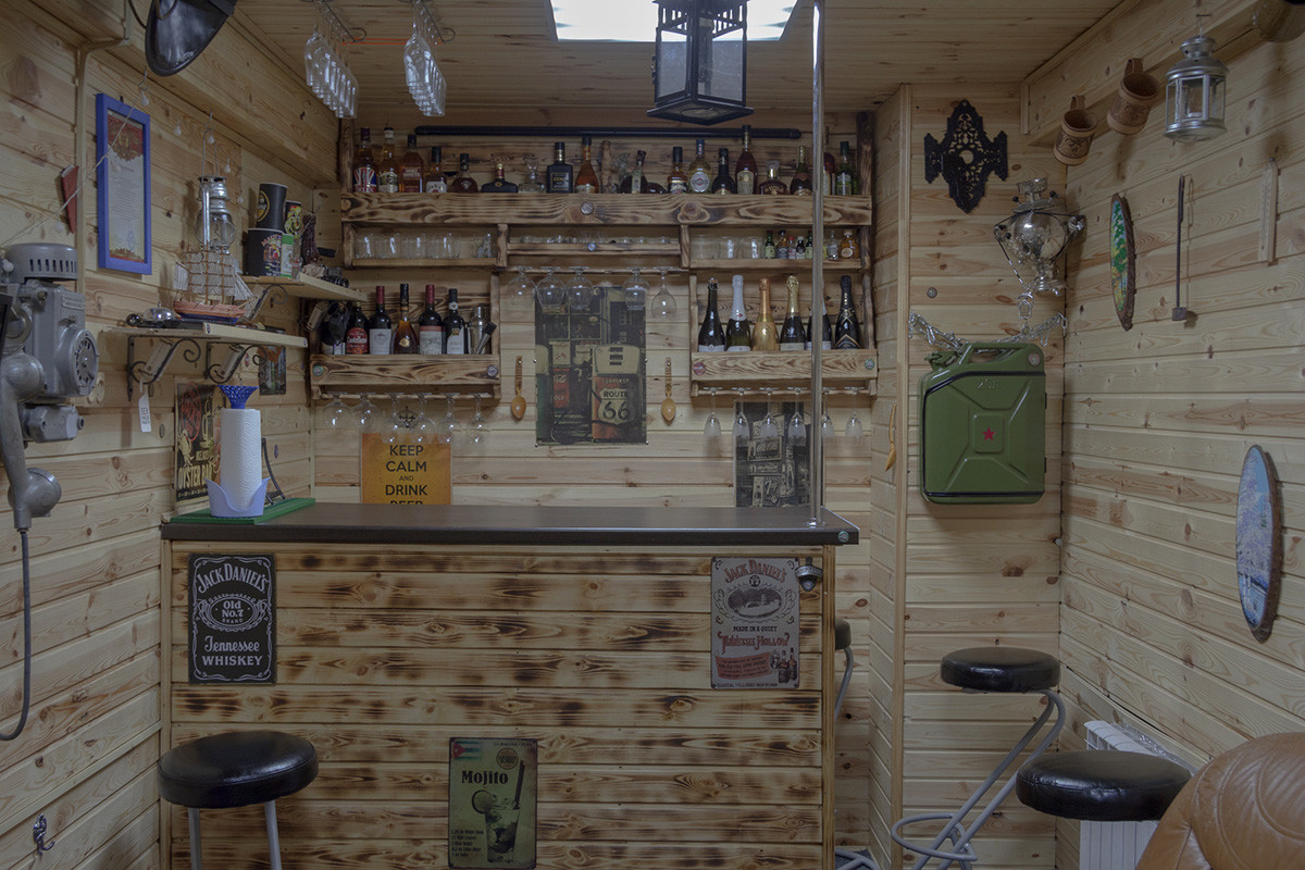 Von Hausbar bis Aufnahmestudio: Wie Russen ihre Garagen umbauen (FOTOS