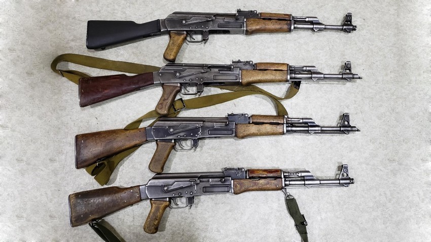 Como identificar um Kalashnikov originalmente fabricado na Rússia de um falso Como identificar um Kalashnikov originalmente fabricado na Rússia de um falso
