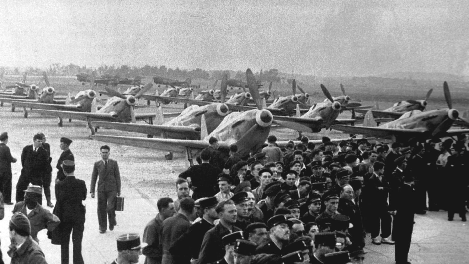 normandie-ni-men-chronologie-du-retour-triomphal-en-france-des-pilotes