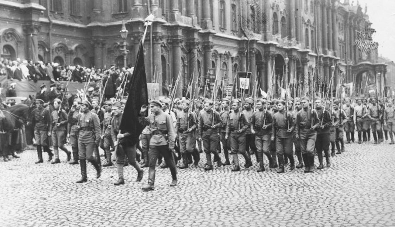 L Europe En Guerre Contre La Russie Comment la Russie soviétique et la Pologne se partageaient-elles l