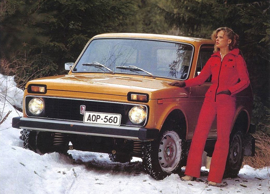 Реклама на оф-роуд ВАЗ-2121 LADA Niva, досега много популярна и 