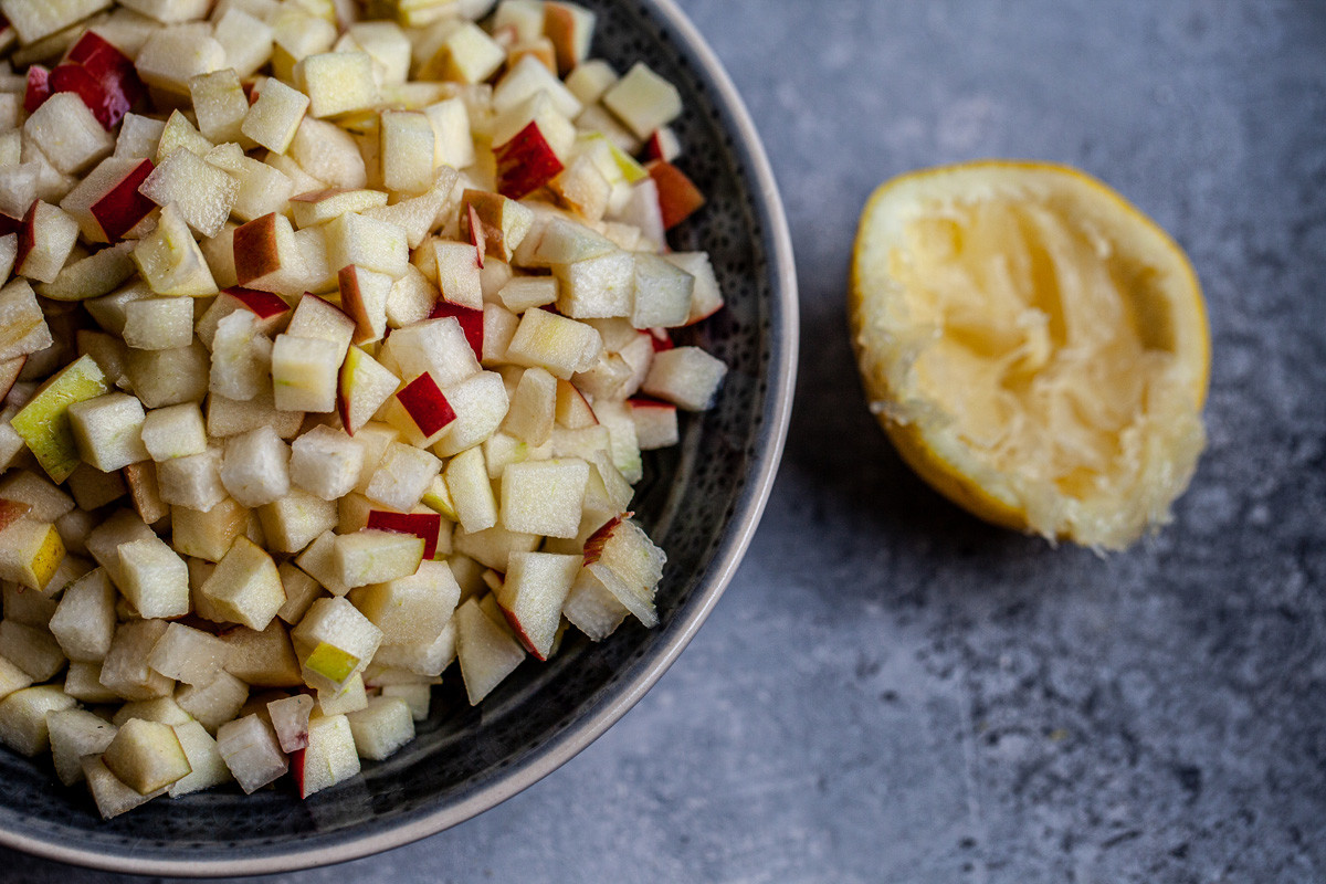 Pirozhki: Make these mouthwatering fruit pies for a Russian-style ...