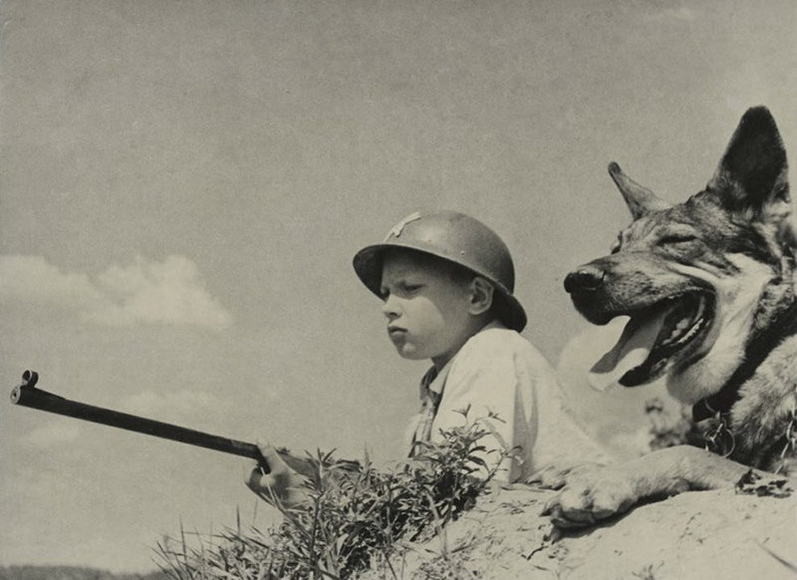 Военни игри, 1930-те години