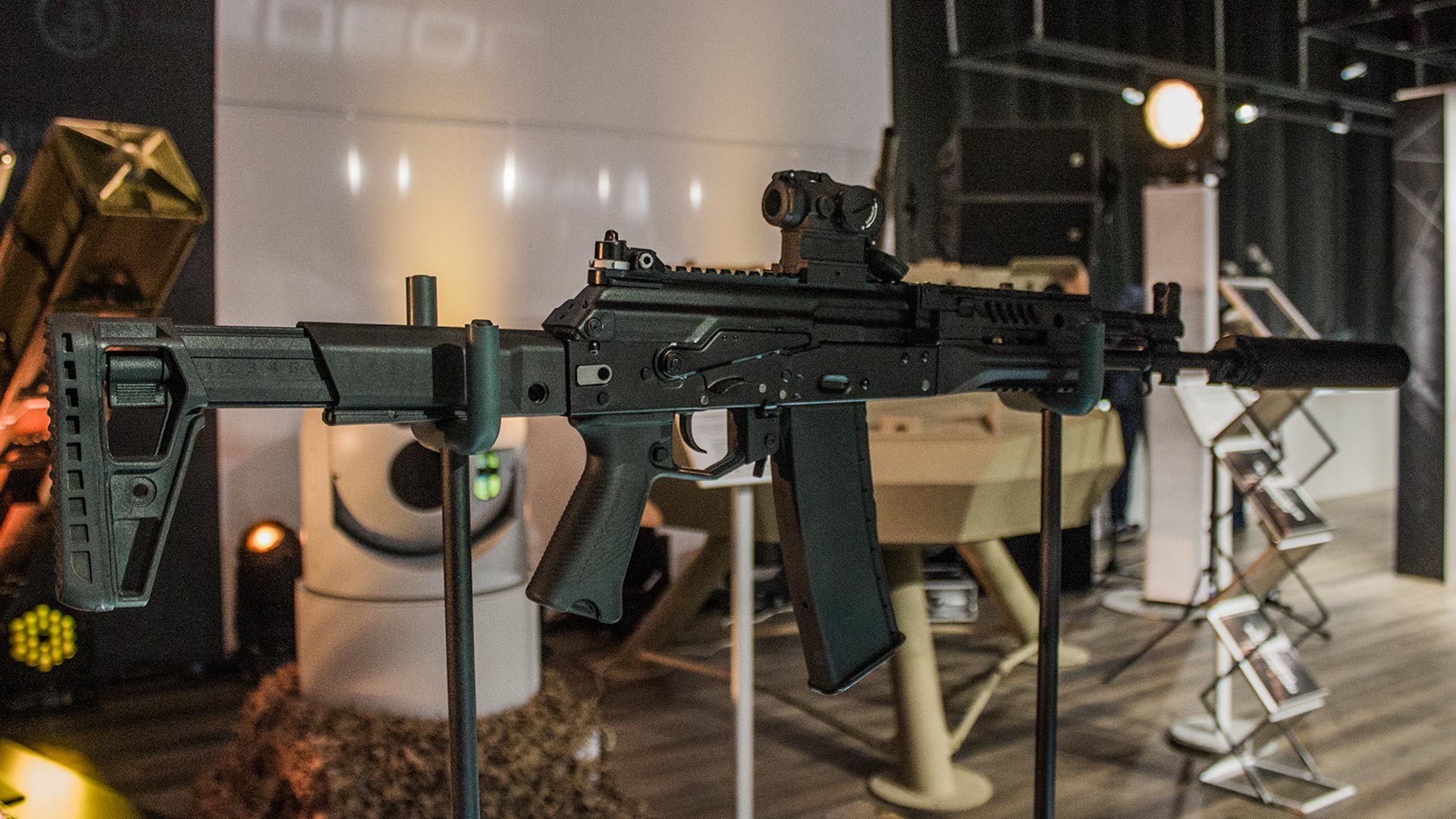 Kalashnikov Luncurkan AK-19, Siap Saingi Senjata Buatan NATO - Russia ...