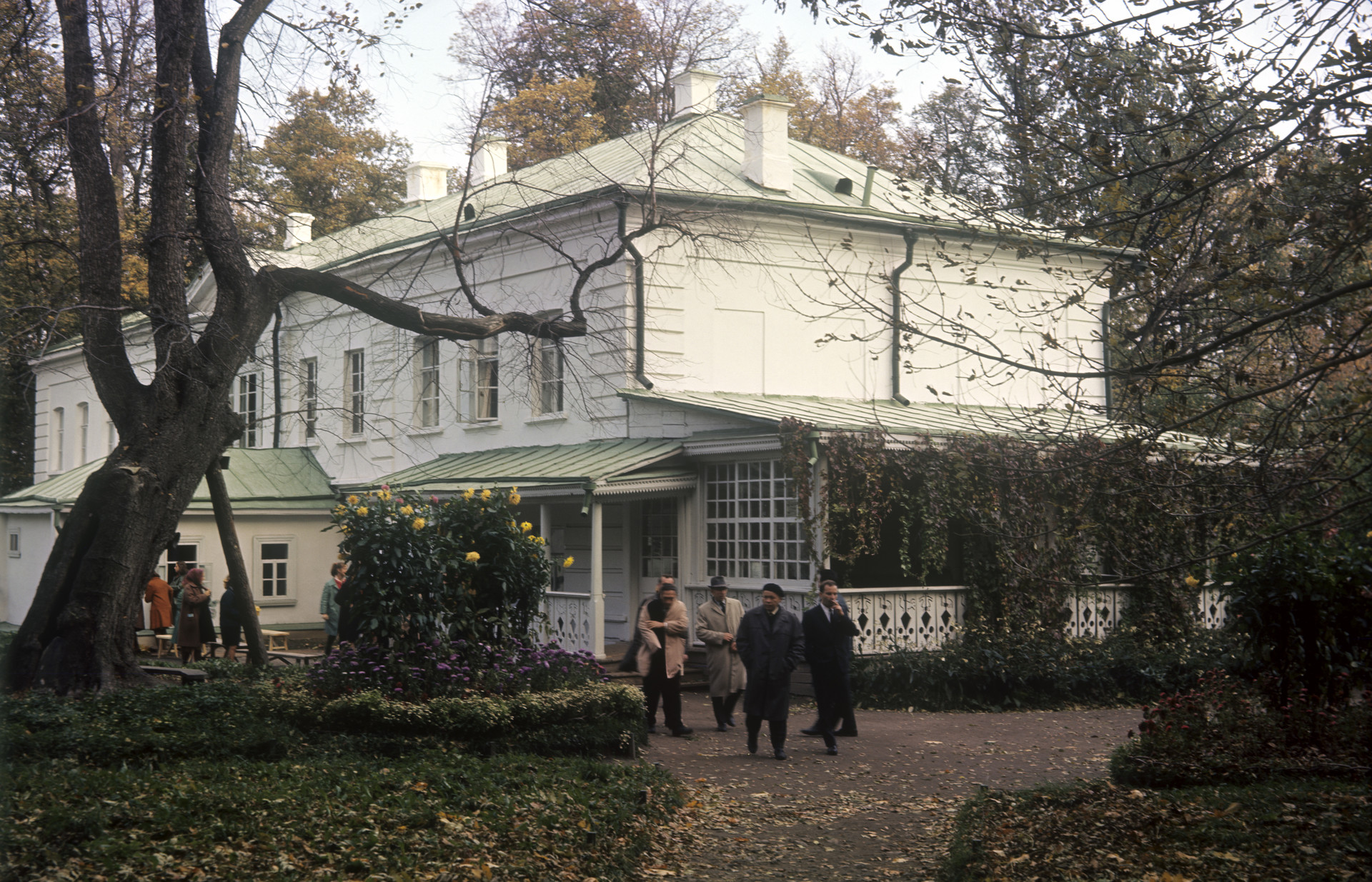 The time Bob Dylan rode Leo Tolstoy's bicycle - blog - 3