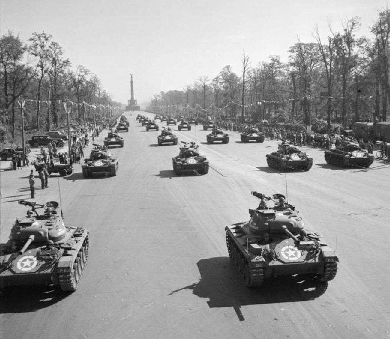 Фото парада 1945 в берлине