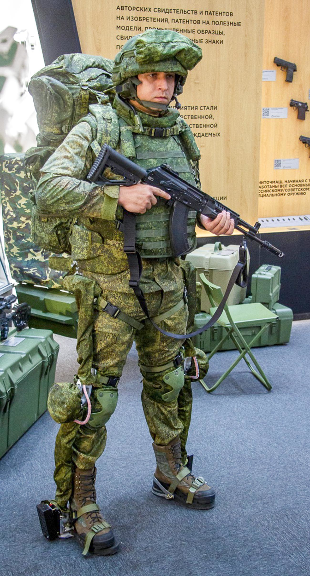 El soldado del futuro está aquí: así es el nuevo exoesqueleto de Rusia -  Russia Beyond ES