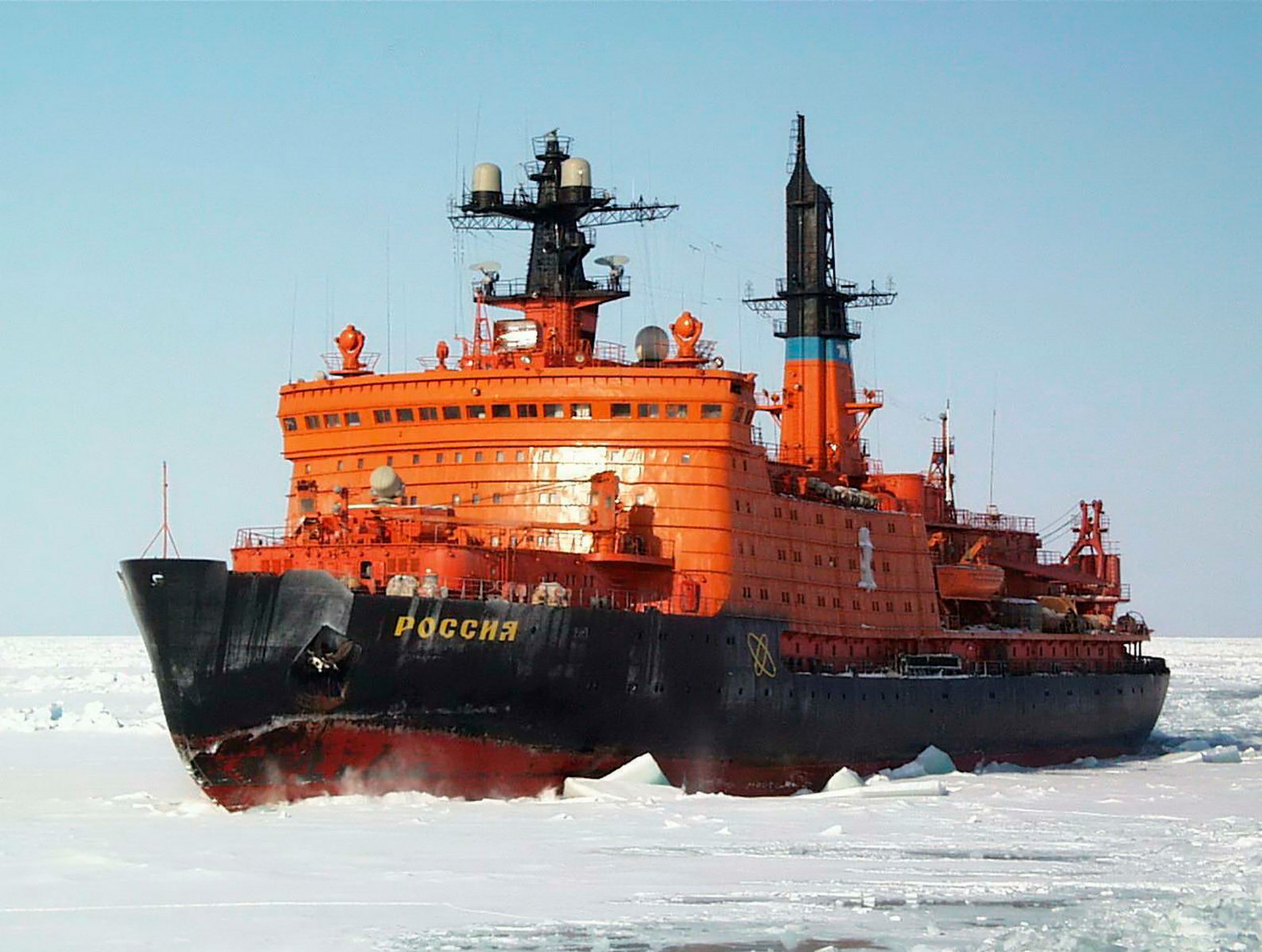 ソ連のユニークな巨大原子力砕氷船：レーニン号からレオニード・ブレジネフ号まで - ロシア・ビヨンド