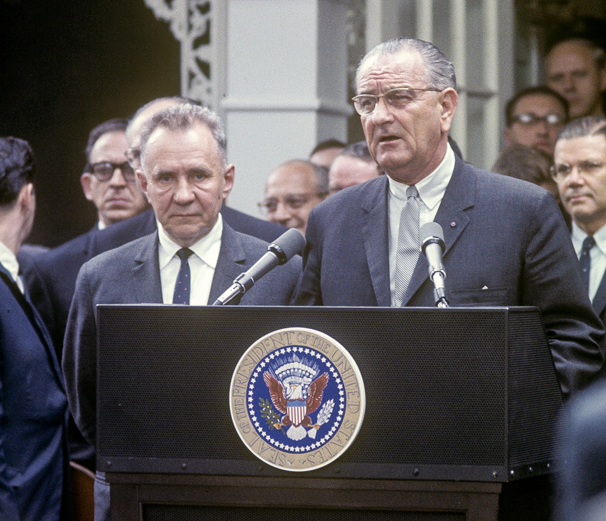 Why did U.S. and Soviet leaders meet in the middle of nowhere during ...