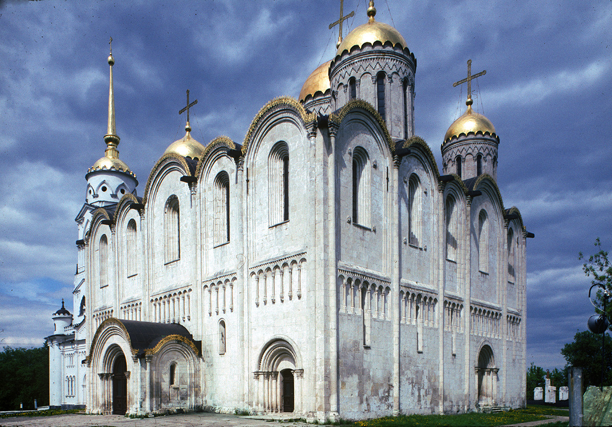 Vladimir. Cathedral of the Dormition, southwest view. May 26, 1997
