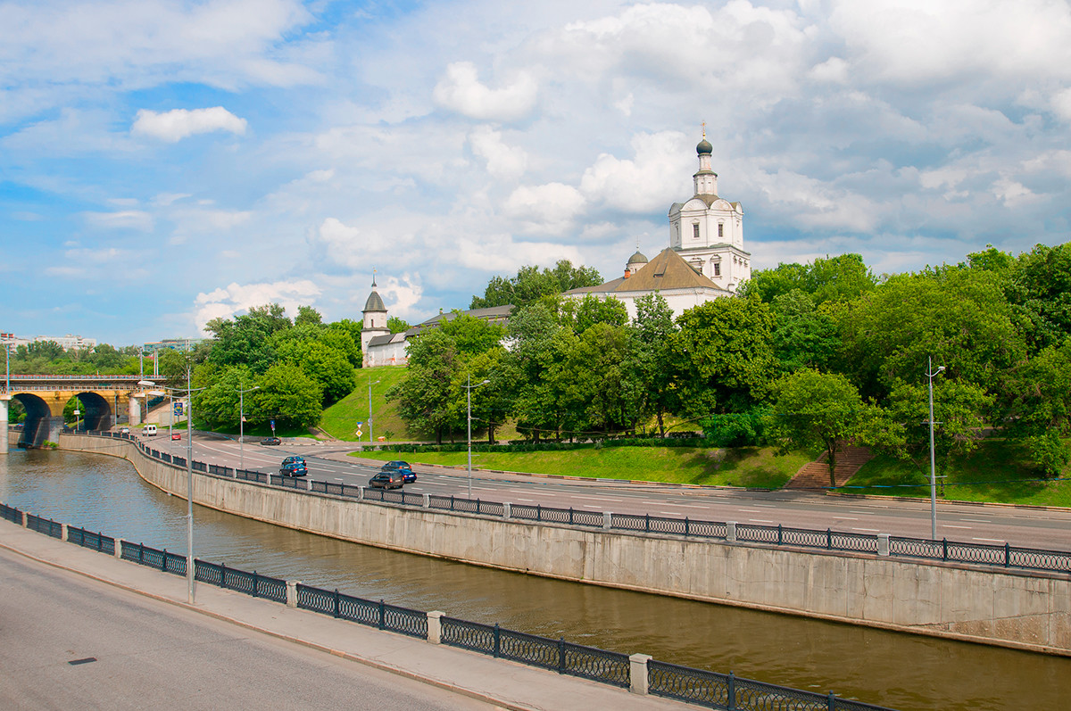 Spaso-Andronikov monastery
