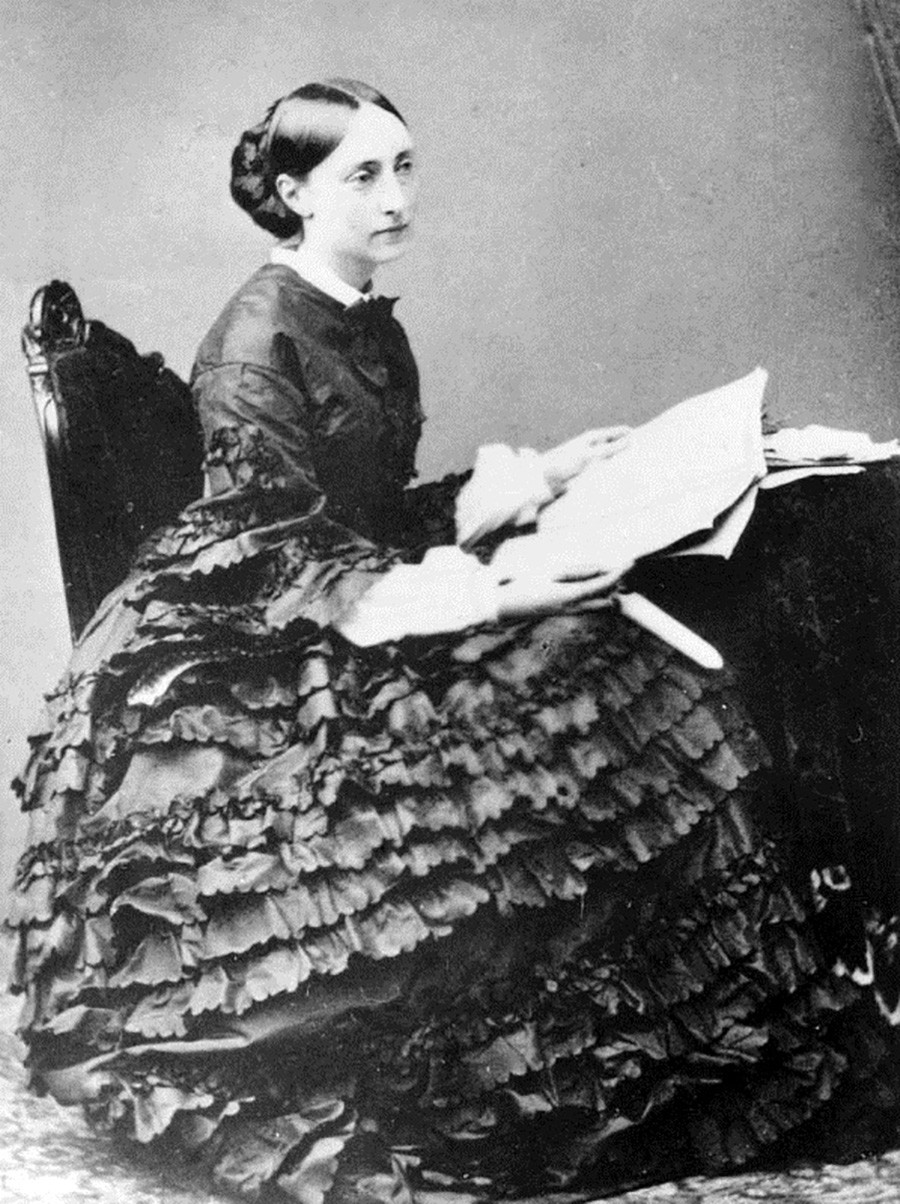 オーストラリア大陸中央にロシア皇帝の娘の名を冠した山があるのはなぜ ロシア ビヨンド