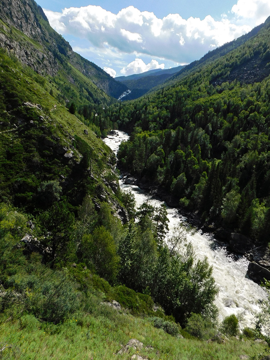 Republik Altai Entdecken Sie das legendäre Gebirge jenseits der