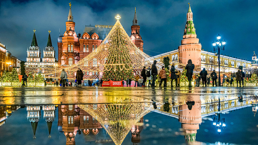 ロシア都市のお正月とクリスマスの飾り ロシア・ビヨンド
