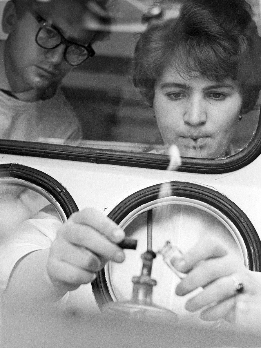 Production d'un vaccin antipoliomyélitique dans des conditions de stérilité complète