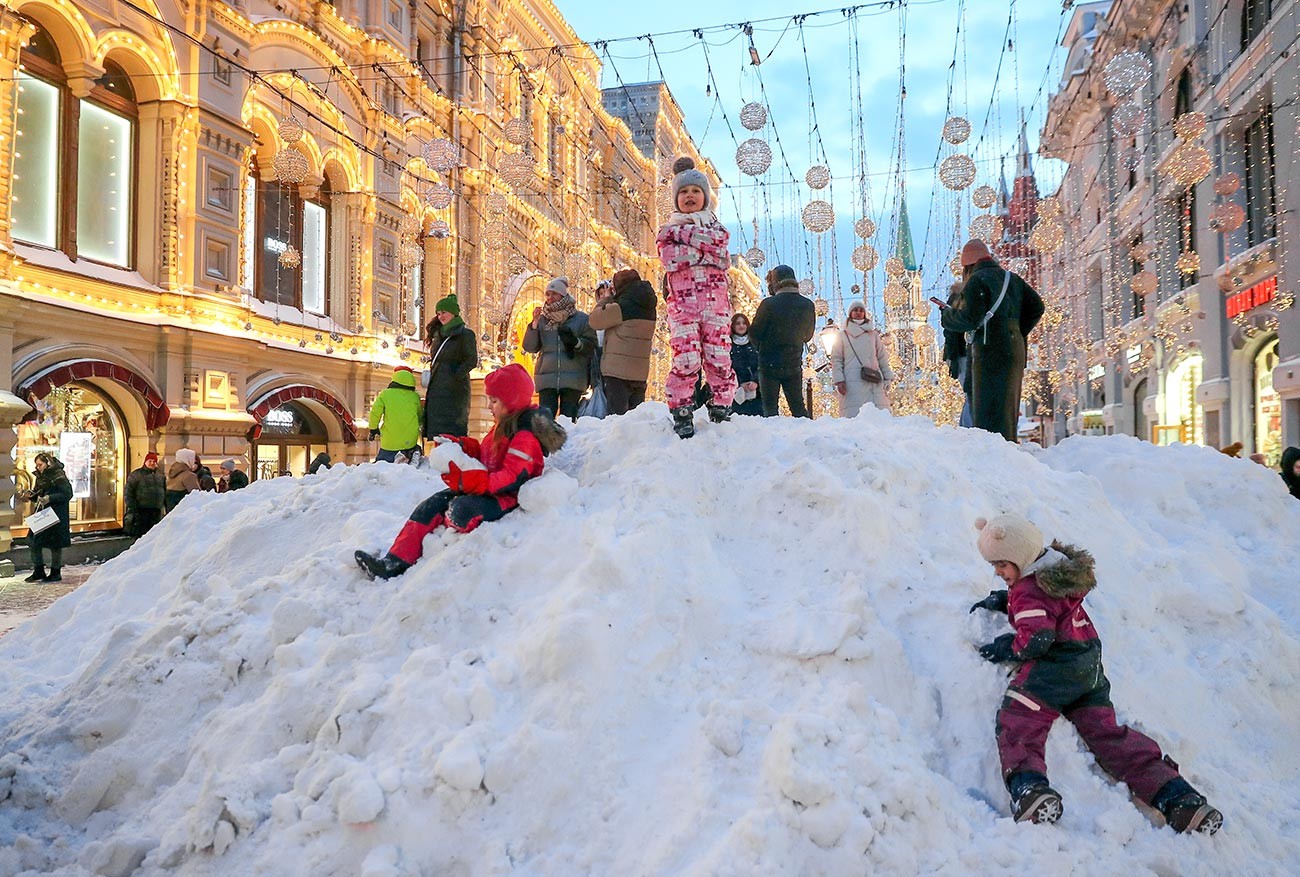 Когда снег в москве 2023