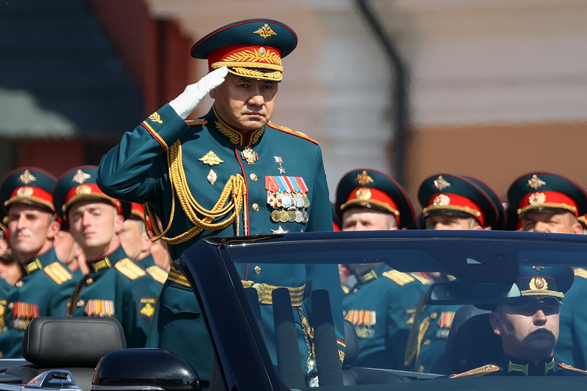 Wie ist der russische Militärgruß entstanden? - Russia ...