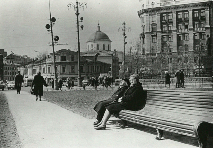 Parade Sportive Sur La Place Rouge De Moscou 1935