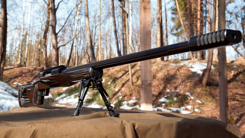 ロシア一射程の長い狙撃銃vs ロシア一強い狙撃銃 ロシア ビヨンド