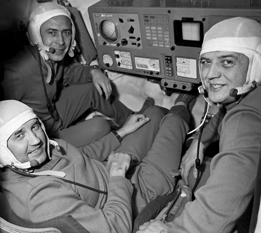Gueórgui Dobrovolski, Vladislav Volkov e Viktor Patsaiev
