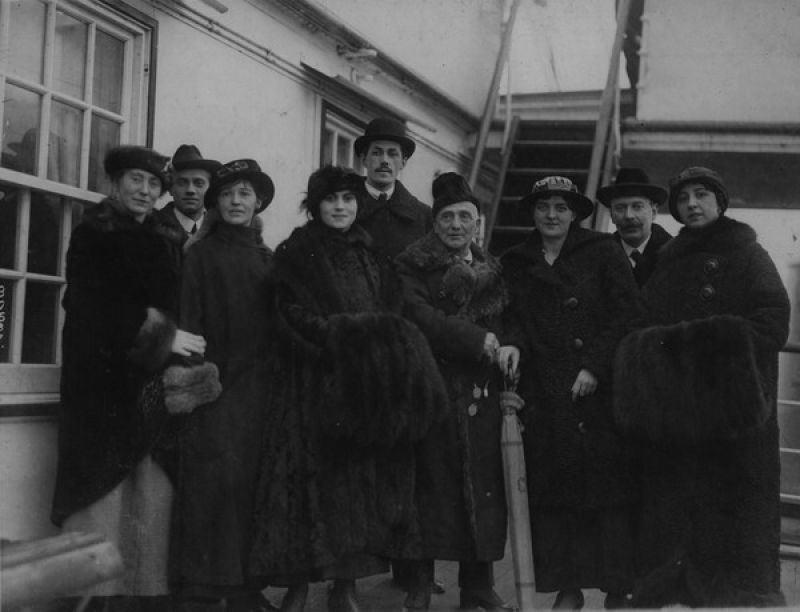 Choreographer Enrico Cecchetti (center) and Ballets Russes in New York, 1916.