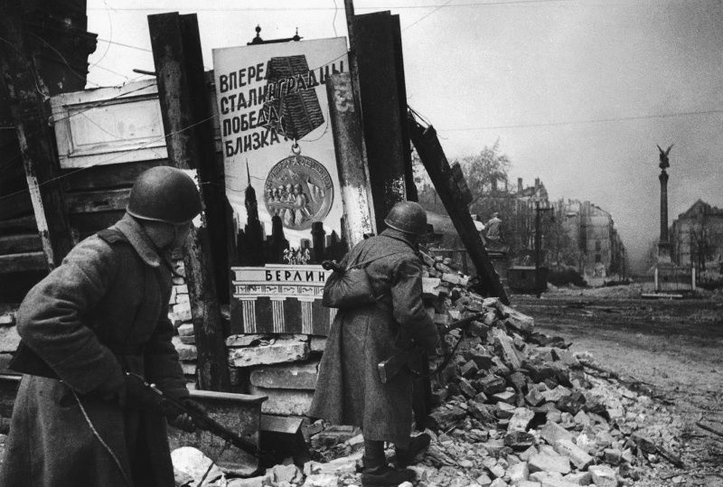 La Prise De Berlin Vue Par Les Photographes Soviétiques - Russia Beyond FR