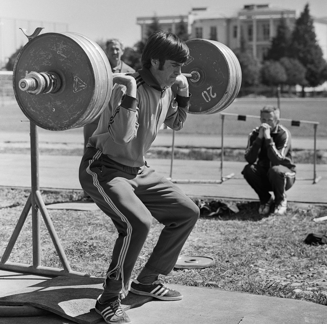 Viktor Saneev, tres veces campeón olímpico de salto con pértiga