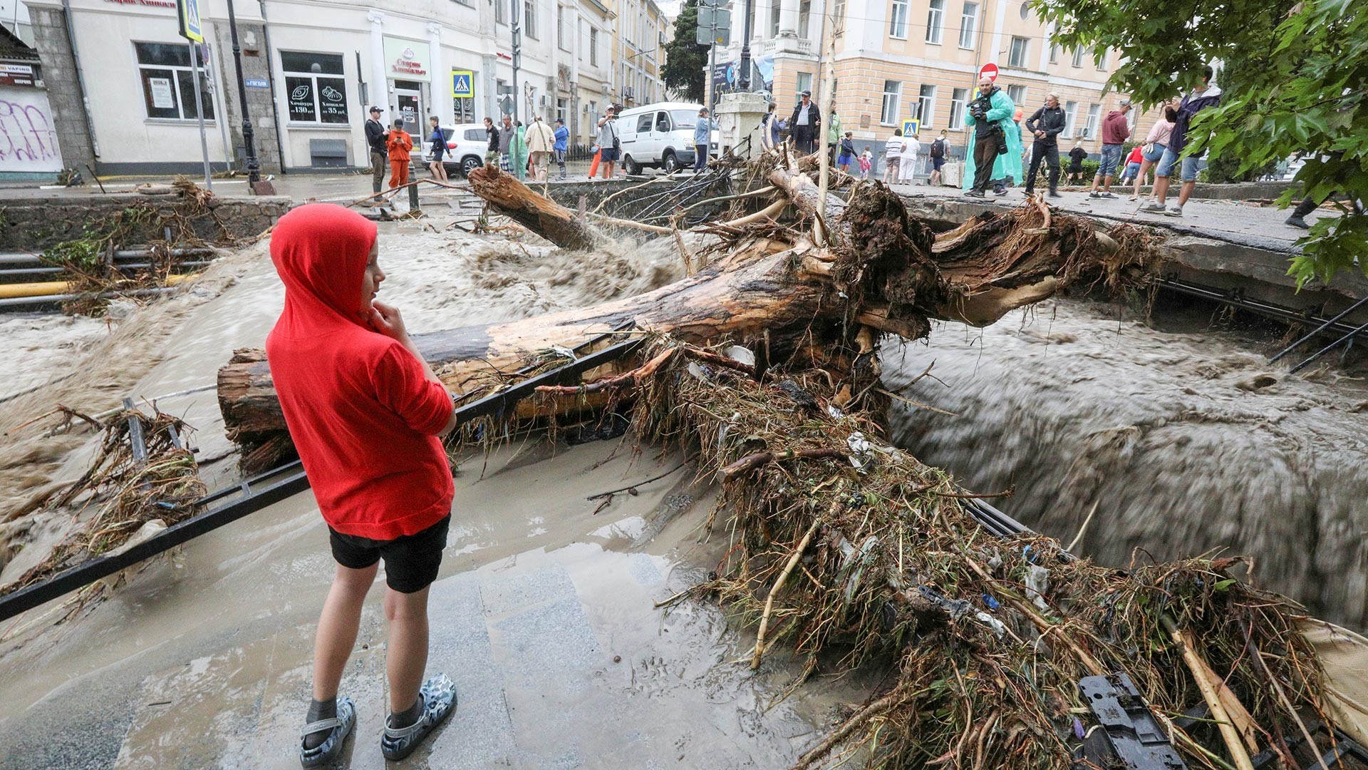 Kako izgleda Krim poslije najveće poplave u posljednjih stotinu godina ...