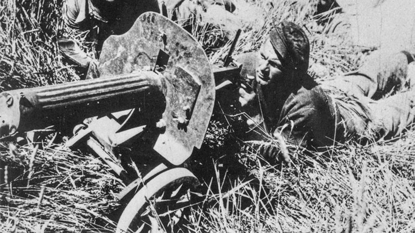 Why did the Soviet Union fight in the Spanish Civil War? - Vimarsana News