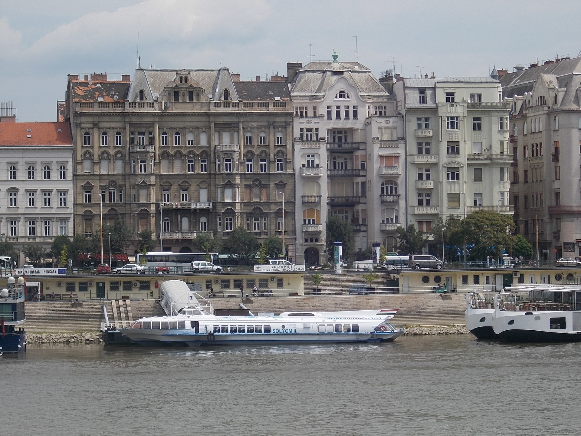 El aliscafo Sólyom II en Budapest.