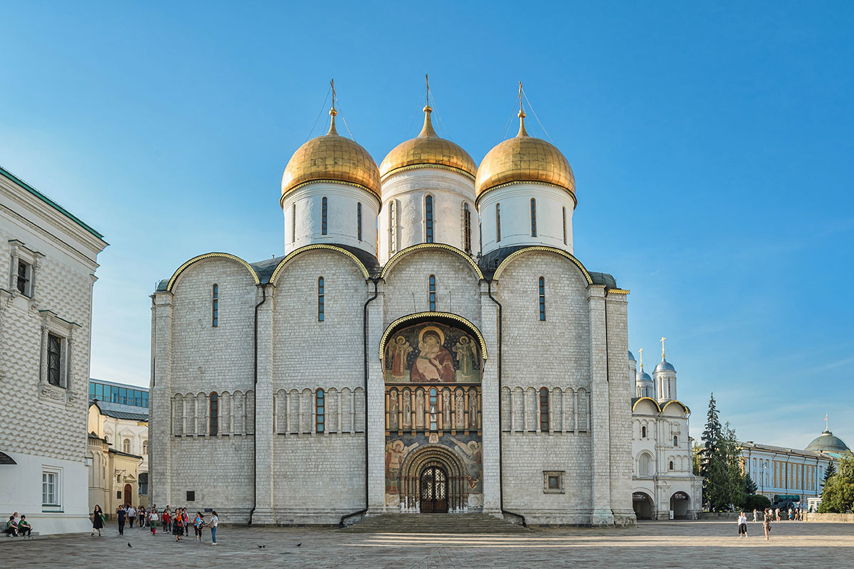 Что вырастает на старинных церквях. Смотреть фото Что вырастает на старинных церквях. Смотреть картинку Что вырастает на старинных церквях. Картинка про Что вырастает на старинных церквях. Фото Что вырастает на старинных церквях