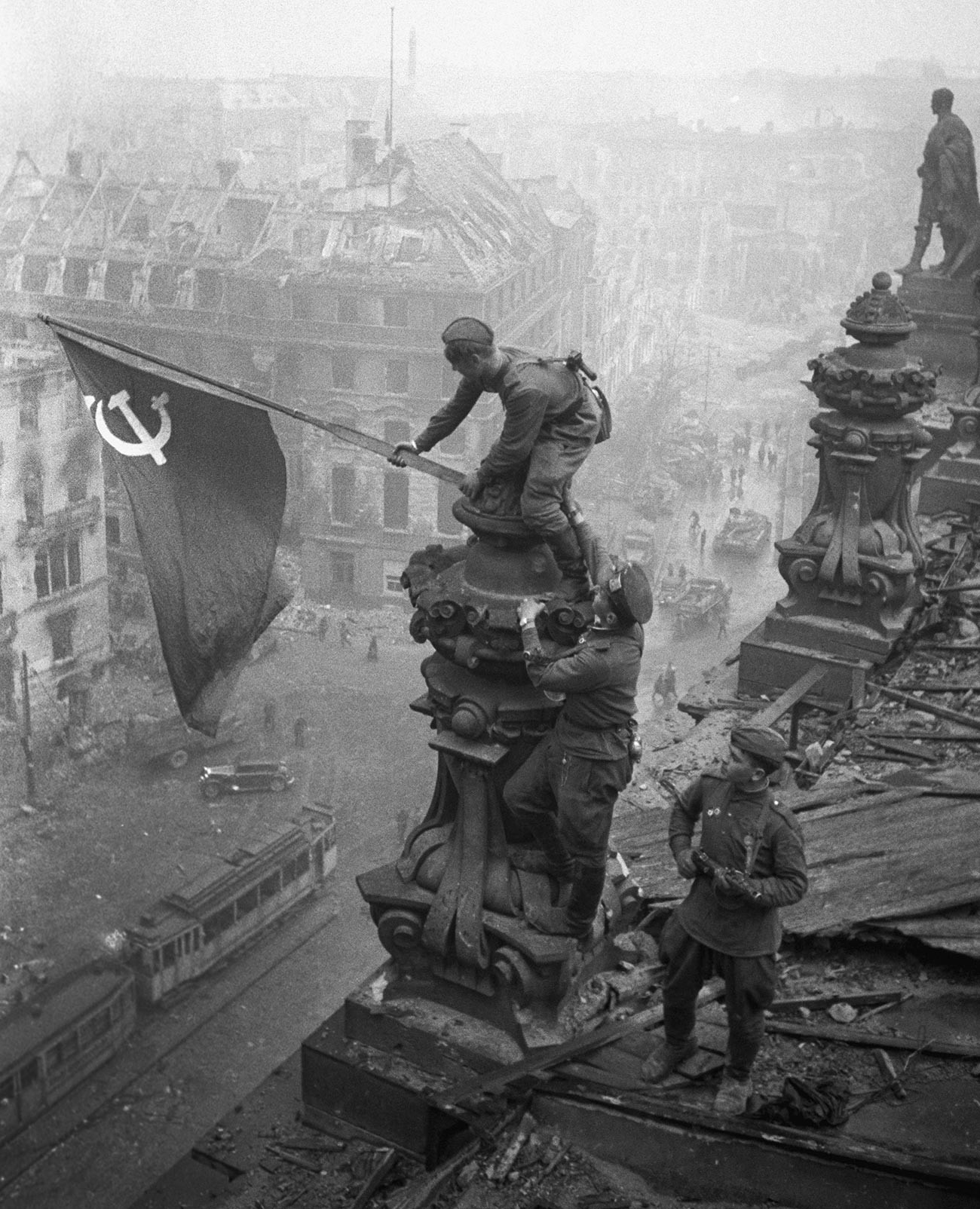La Grande Guerre patriotique de 1941-1945. Bannière de la Victoire sur le Reichstag