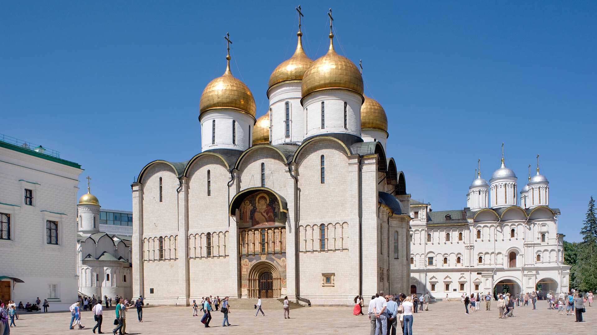 Kremlin, Cathedral Square, southeast view. From left: Faceted Chamber, Church of Deposition of the Robe, Dormition Cathedral, Patriarchal Chambers & Church of the Twelve Apostles. June 17, 2012