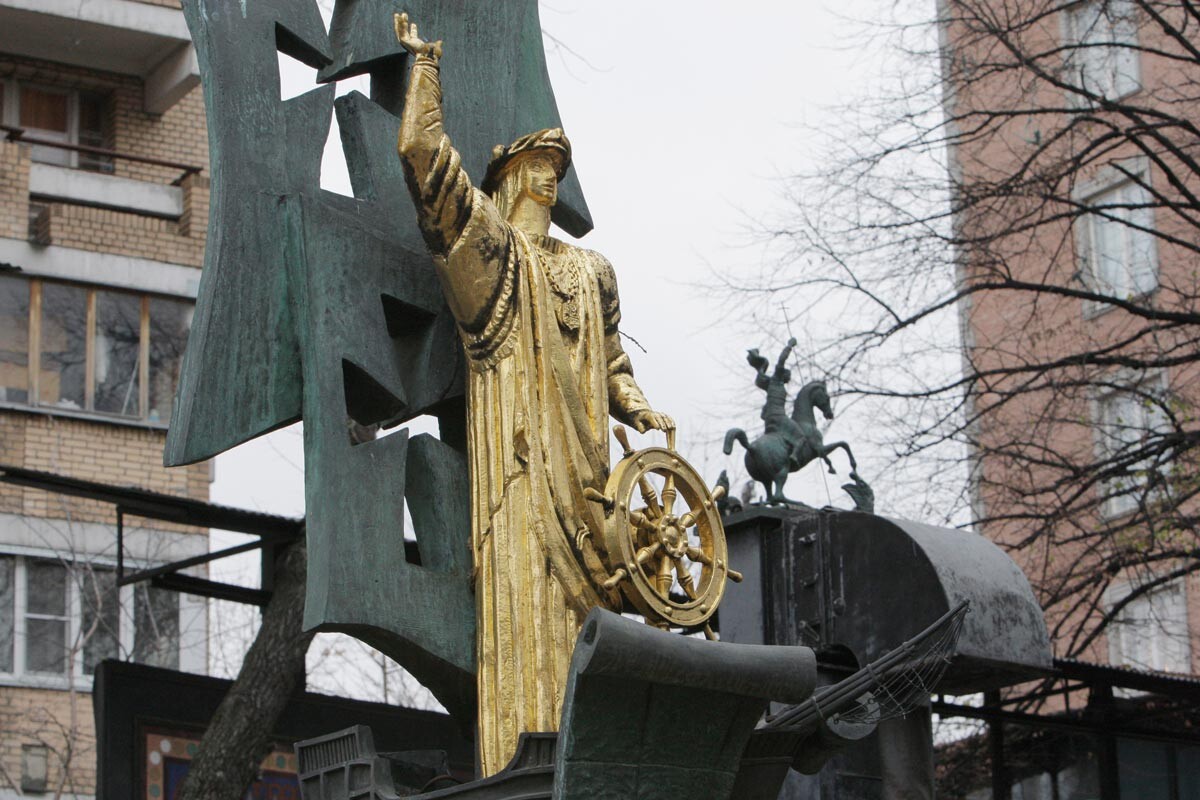 Monument to Christopher Columbus by Zurab Tsereteli in Moscow