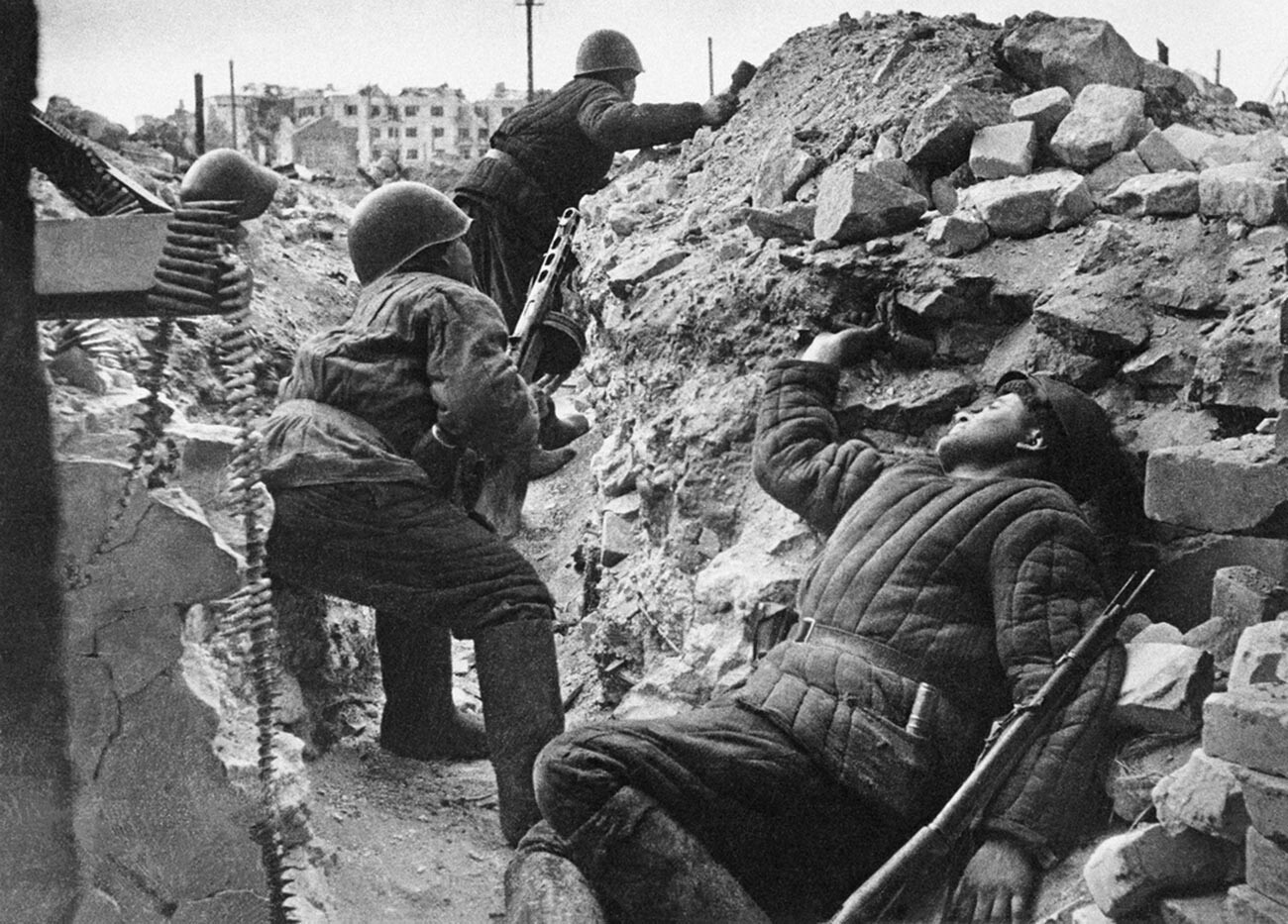 Tropas soviéticas en Stalingrado.
