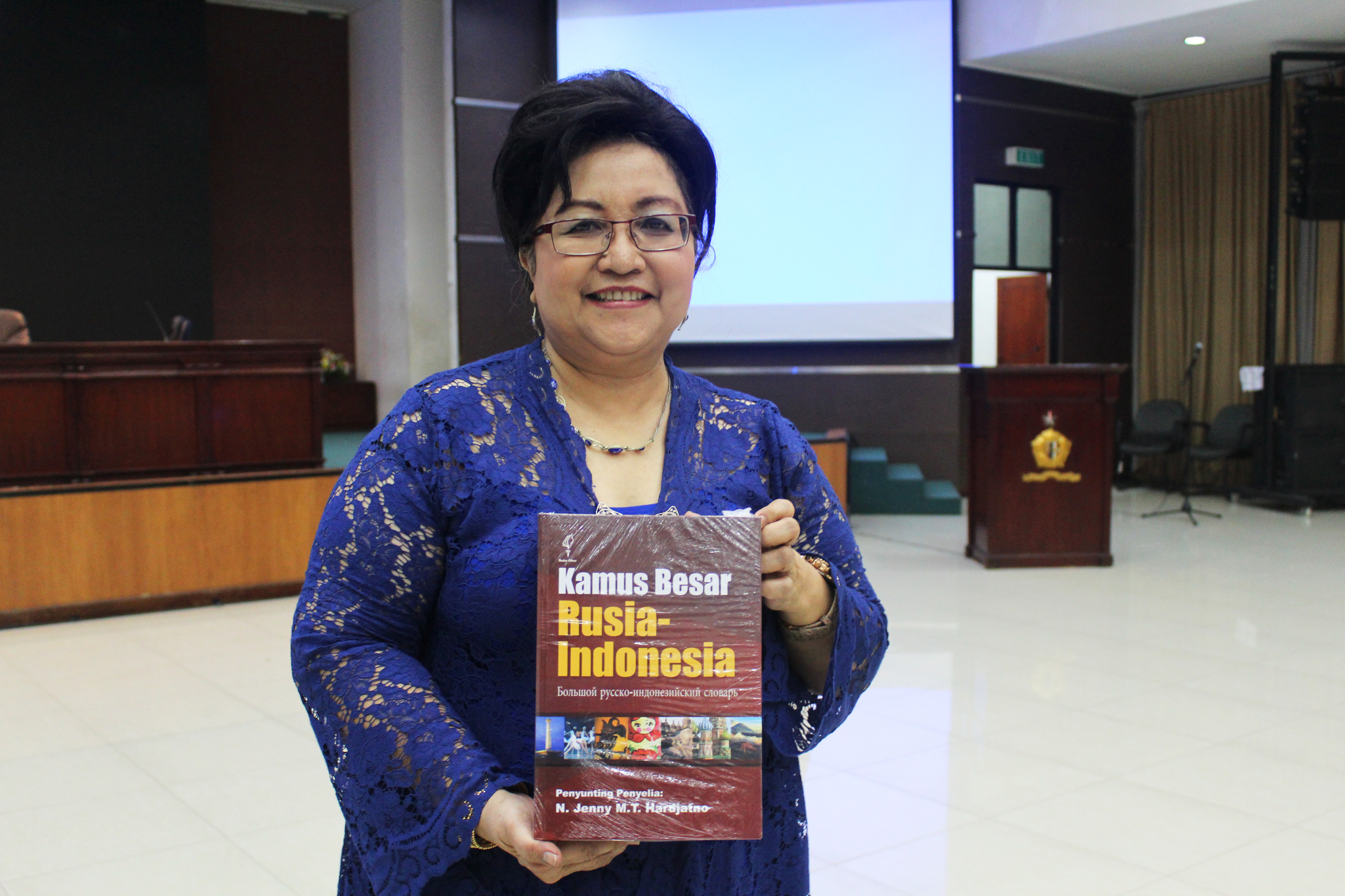 Guru Besar UI Luncurkan Kamus Rusia-Indonesia Terlengkap