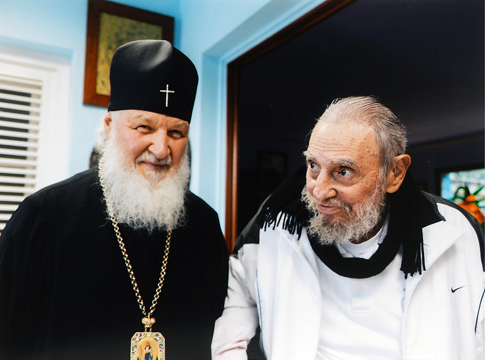 Patriarca é recebido na casa de Fidel Castro em Havana width=