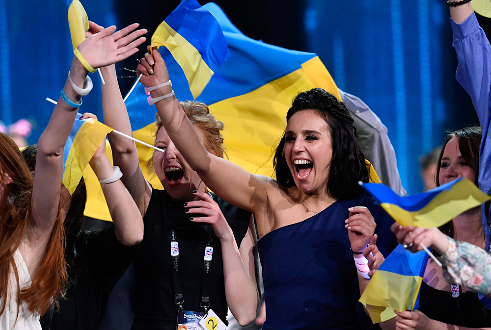 Eurovision, la politica sale sul palco