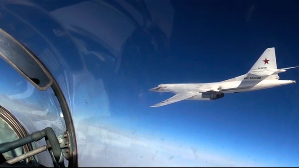 Bijeli labud: Kakav će biti novi ruski strateški bombarder?