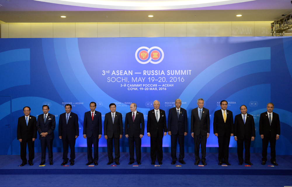 Jokowi: Kemitraan Rusia-ASEAN Harus Berkontribusi bagi Perdamaian Dunia