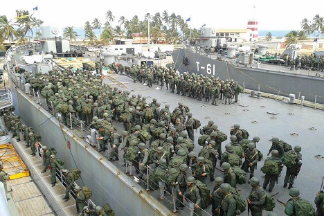 Rusia participa en ejercicio militar defensivo de Venezuela